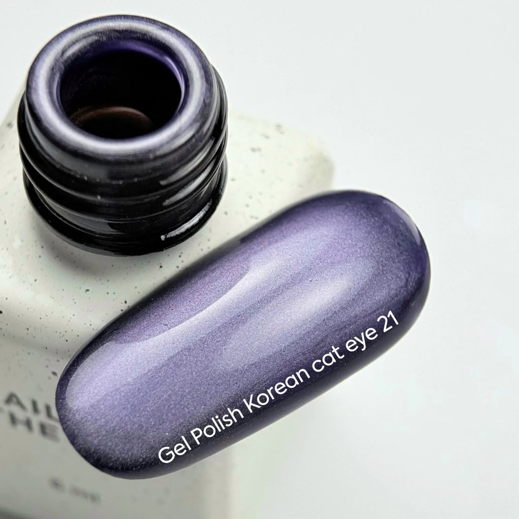 NAILSOFTHEDAY Korean cat eye 21