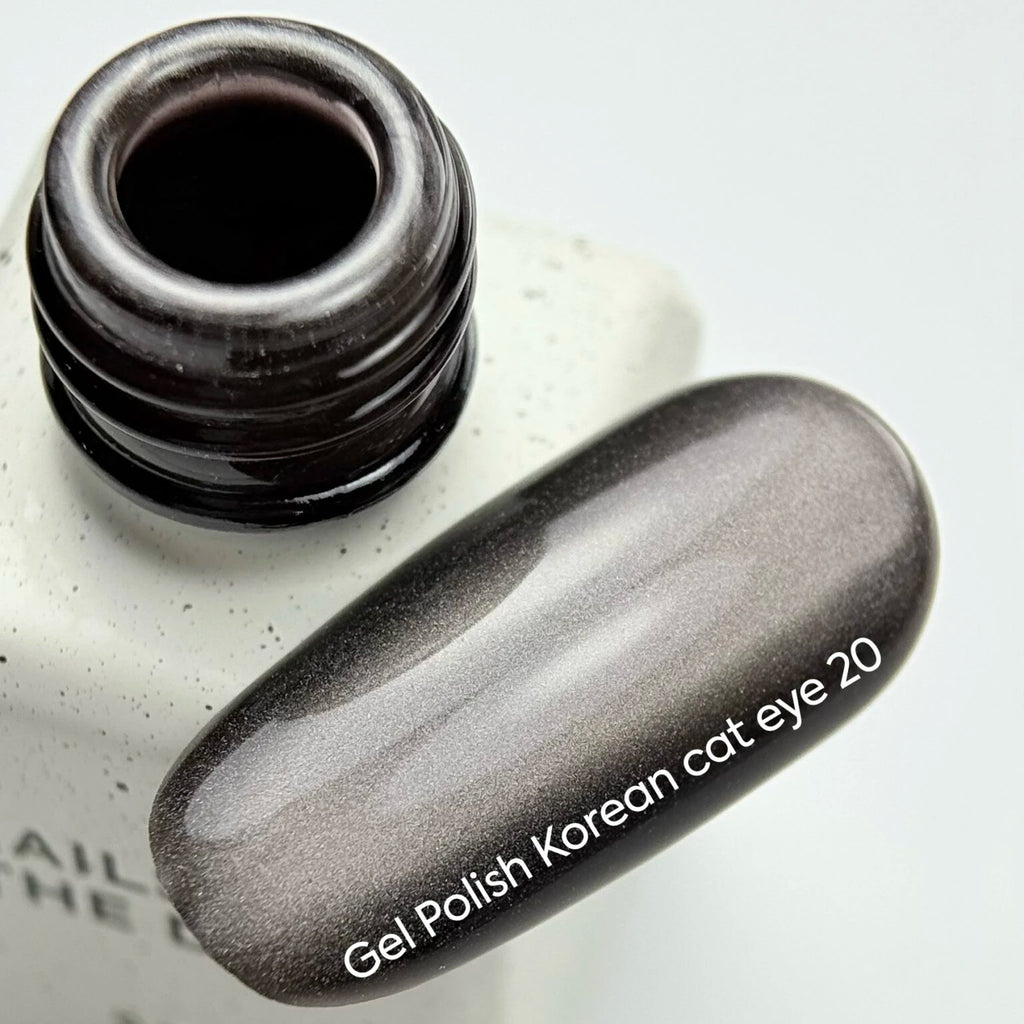 NAILSOFTHEDAY Korean cat eye 20
