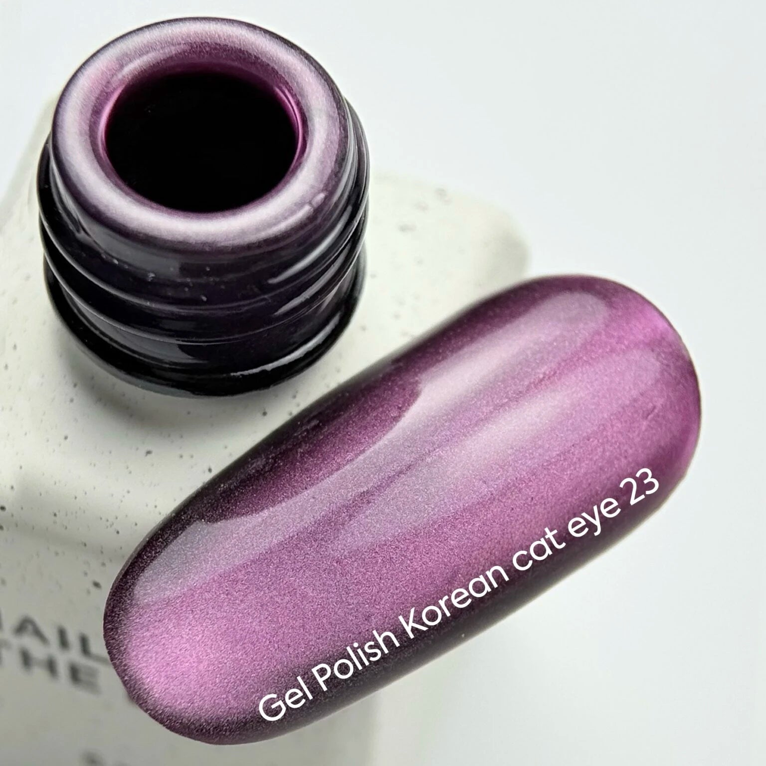 NAILSOFTHEDAY Korean cat eye 23